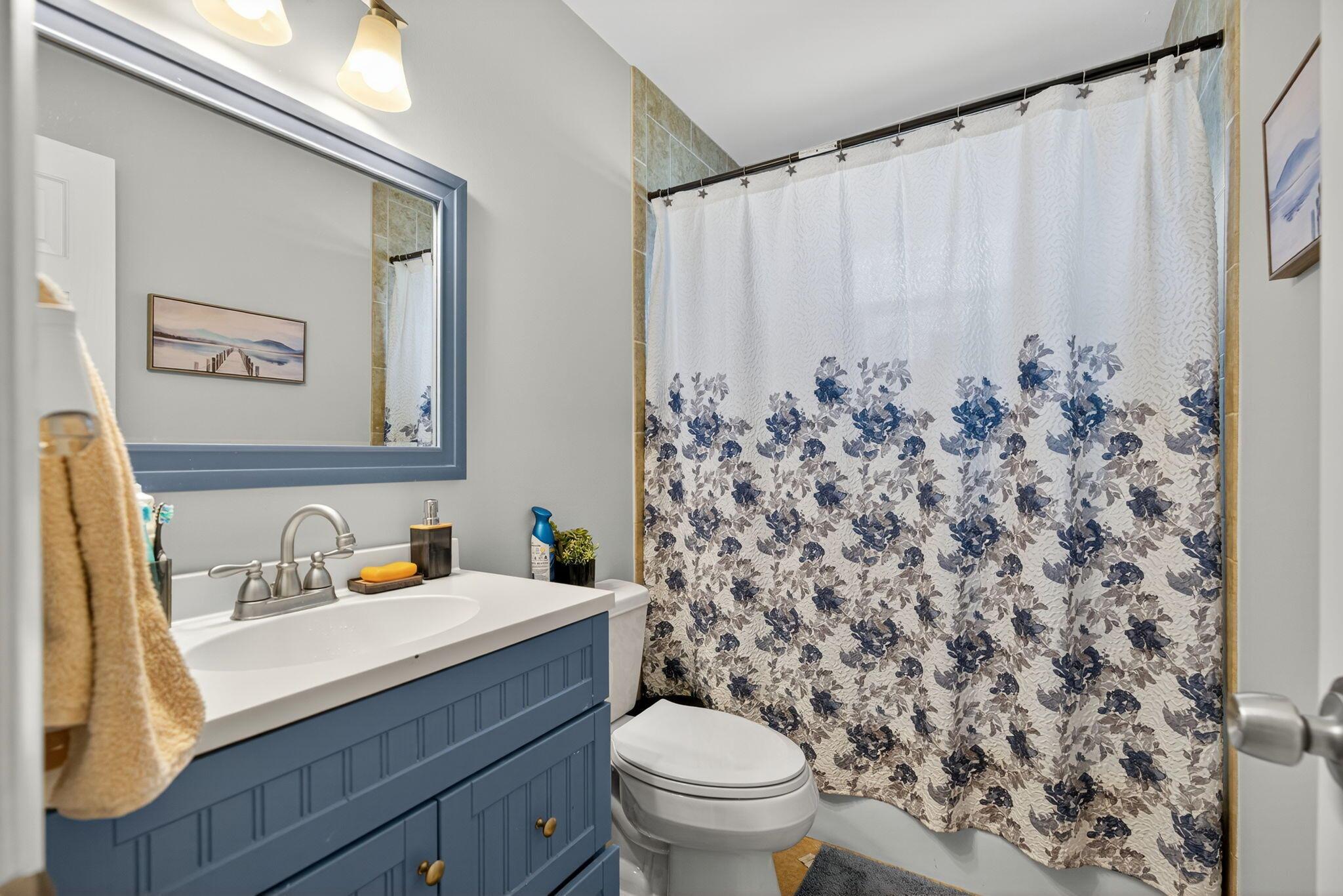 JUPITER VILLAGE PH V - Residential