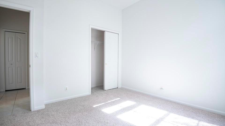 JENSEN BEACH COUNTRY CLUB - Residential