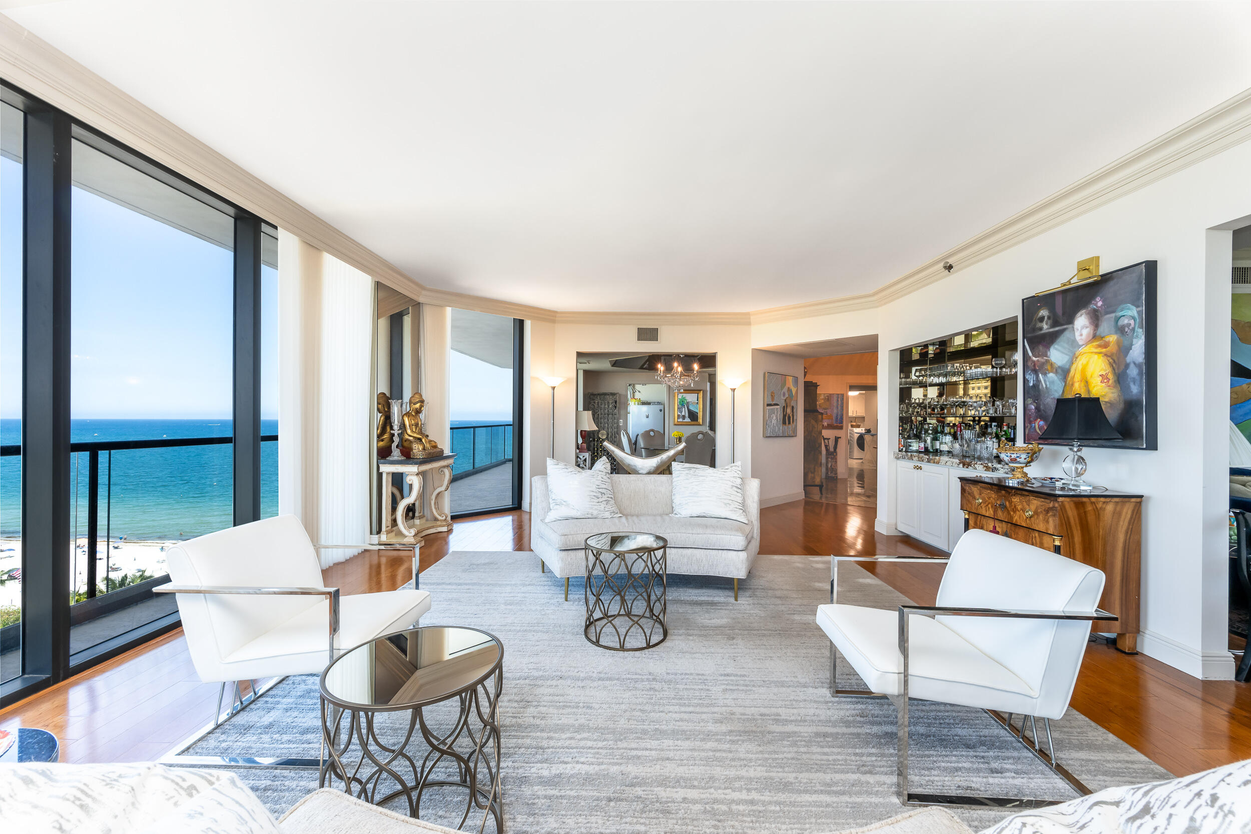 CRITERION CONDO - Residential