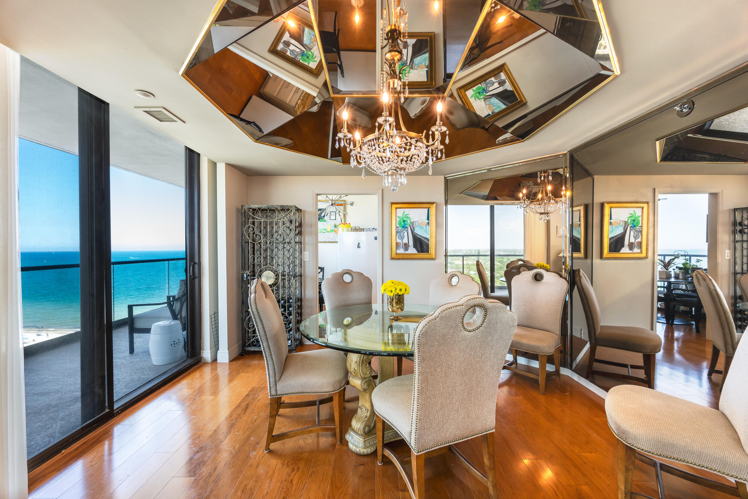 CRITERION CONDO - Residential
