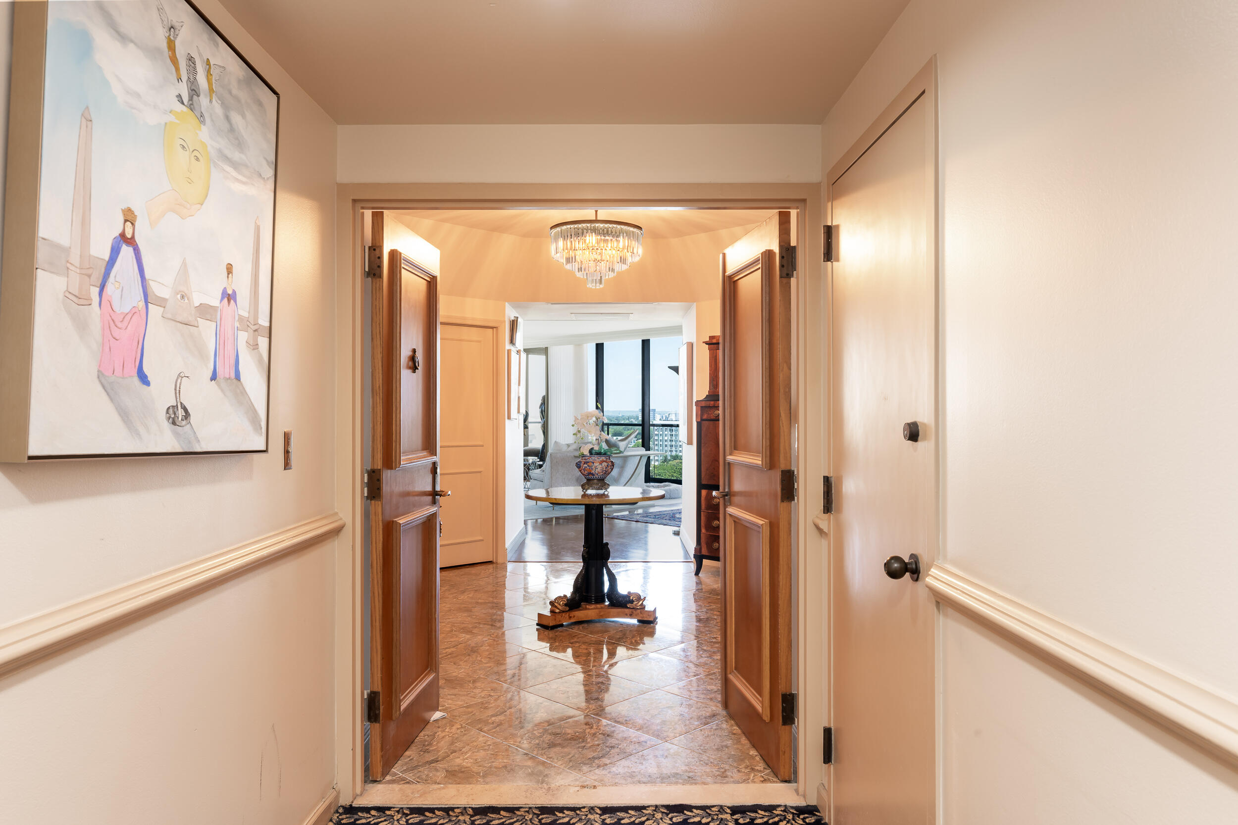 CRITERION CONDO - Residential