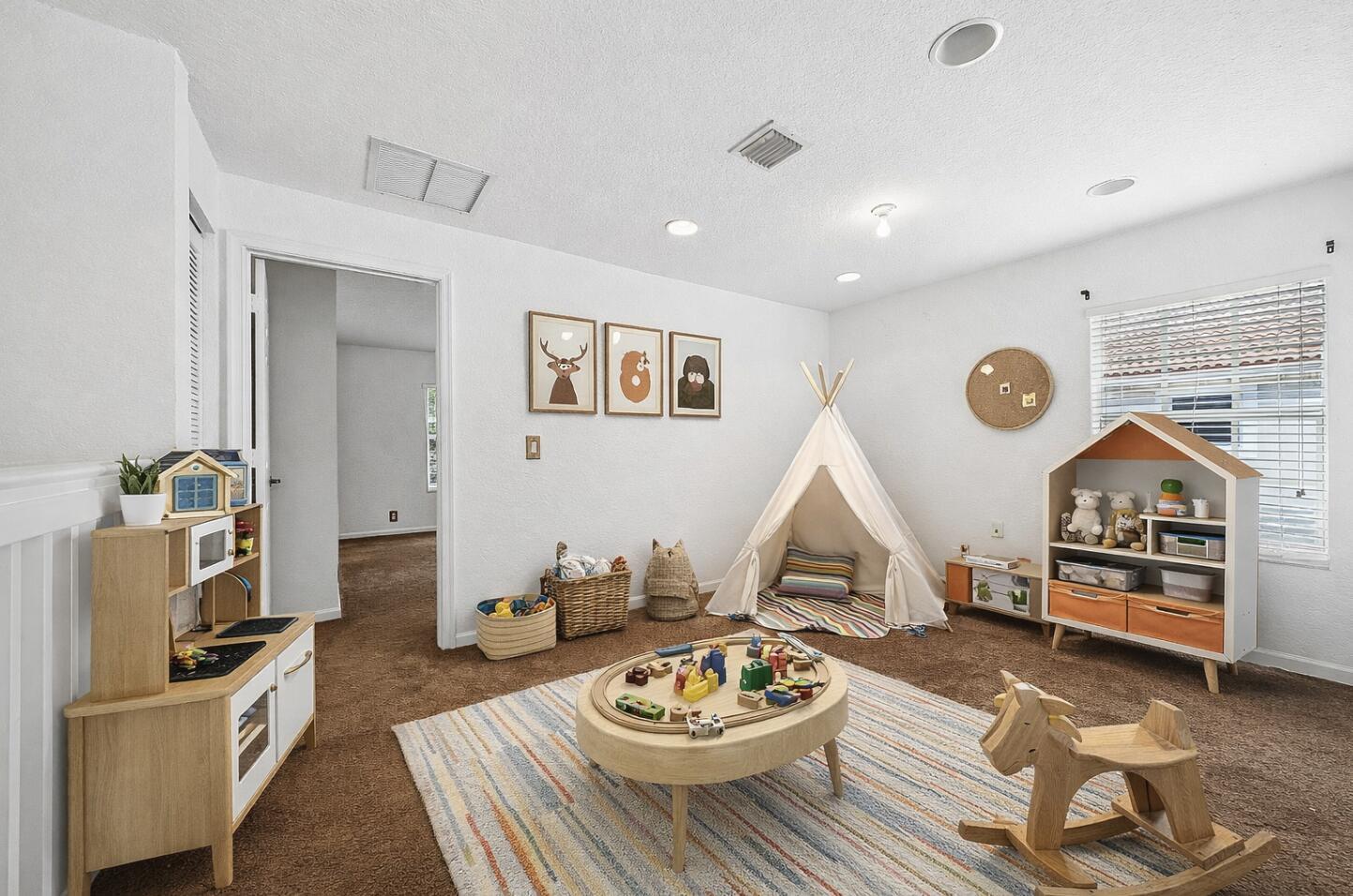 DREXEL PARK TOWNHOMES I C - Residential