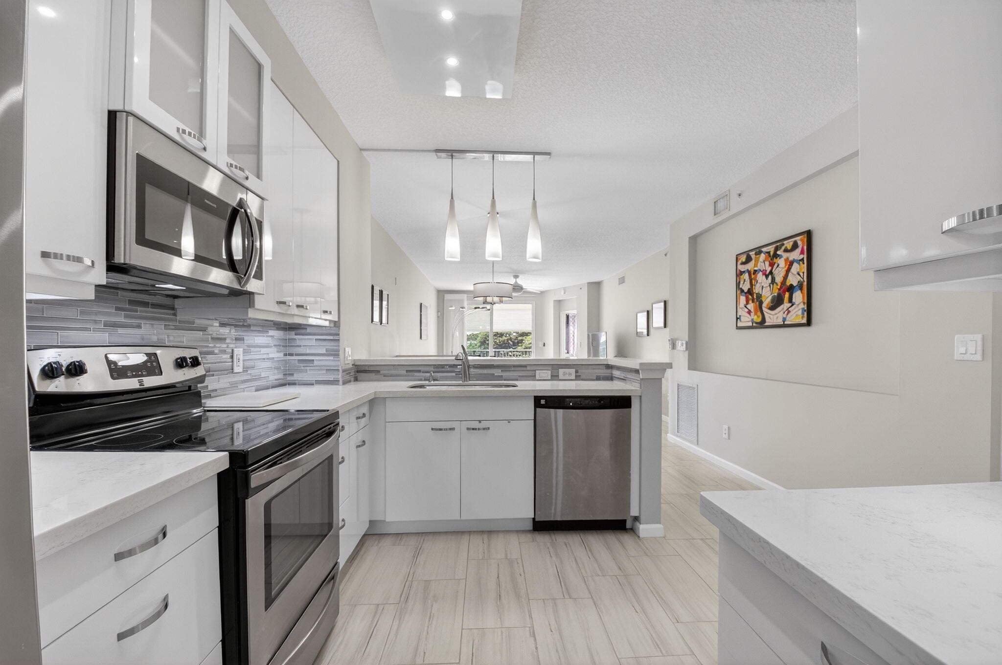 CORONADO AT BOCA RATON CO - Residential