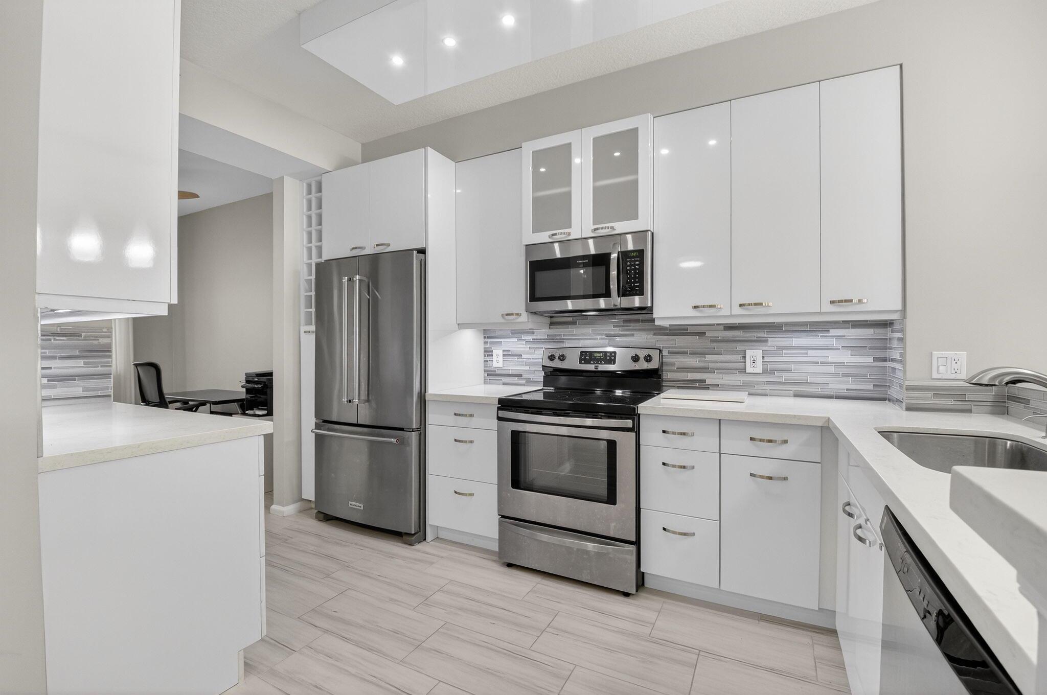 CORONADO AT BOCA RATON CO - Residential