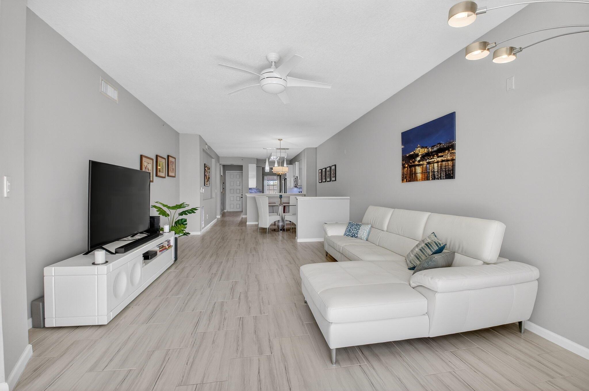 CORONADO AT BOCA RATON CO - Residential