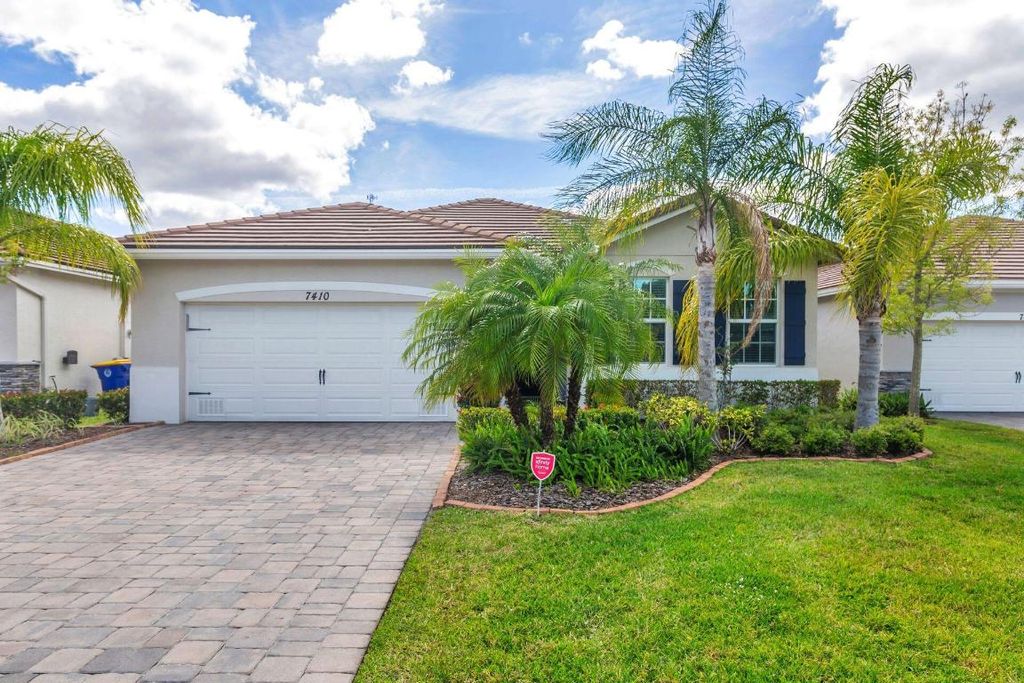 Photo of 7410 SW Harbor Cove Drive, Stuart, FL 34997 (MLS # R10977269)