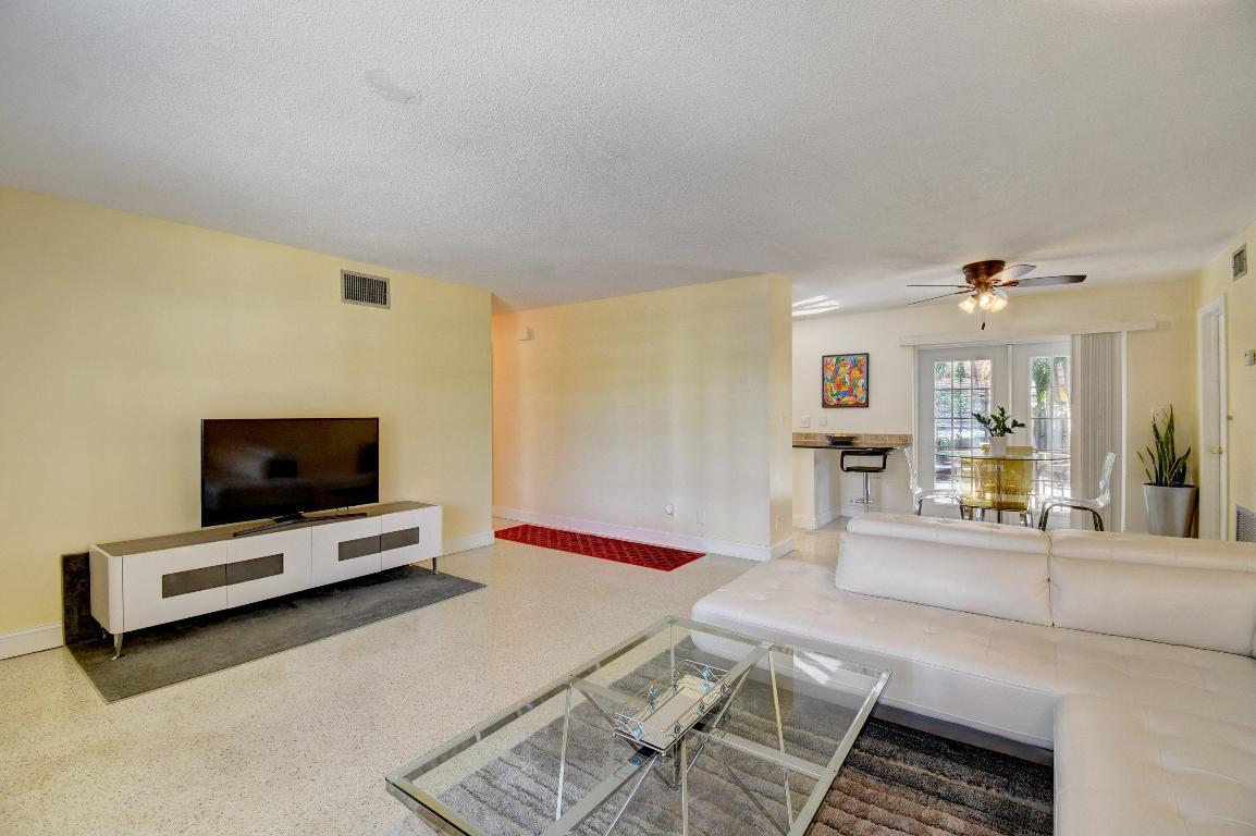 BOCA RATON RIVIERA - Residential Lease