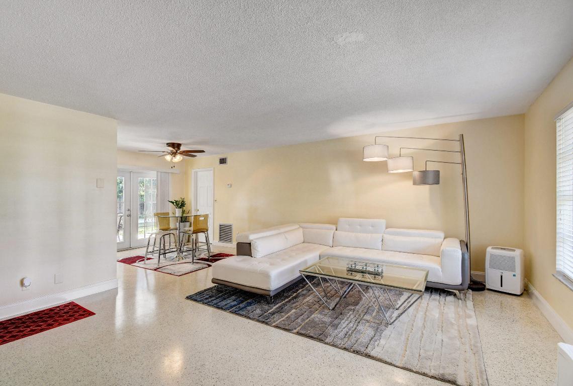 BOCA RATON RIVIERA - Residential Lease