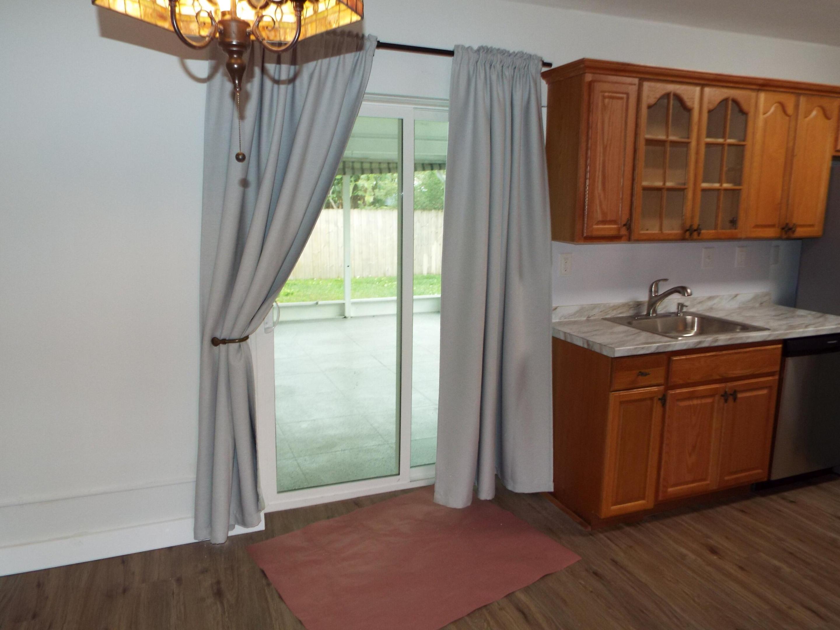 COLLIER ESTATES 1ST ADD - Residential