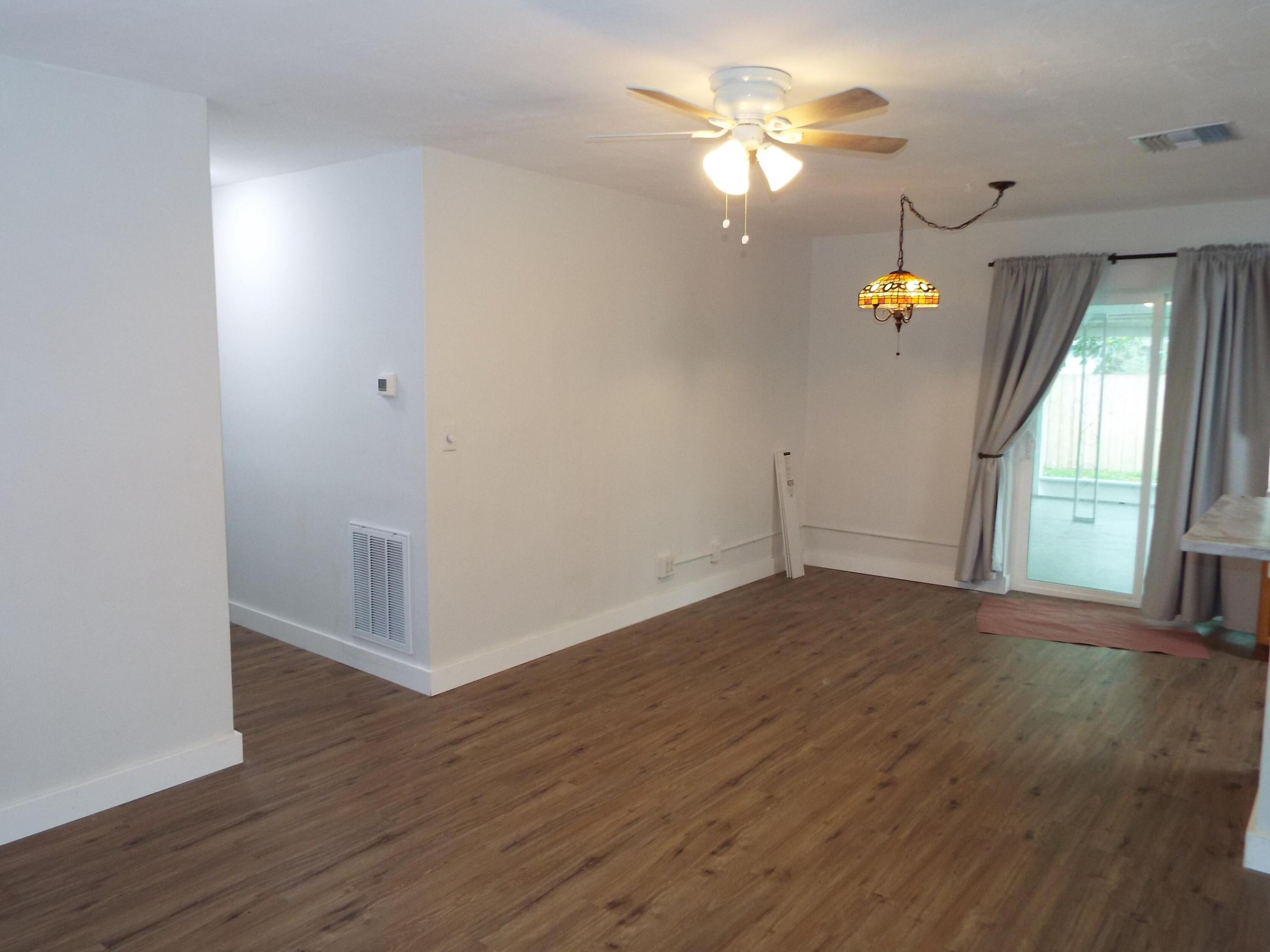 COLLIER ESTATES 1ST ADD - Residential