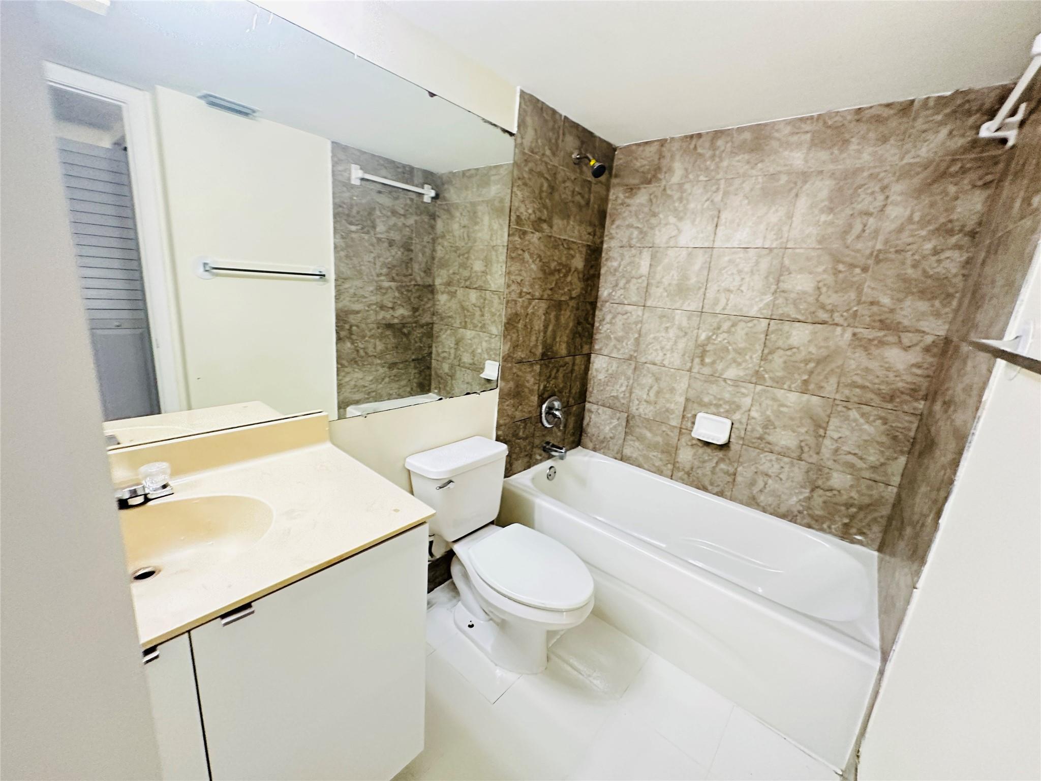 GRAND OASIS CONDO UNIT 10 - Residential