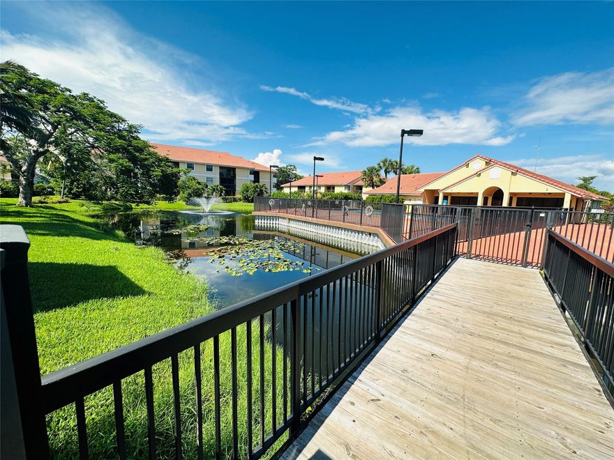 2 Beds, 2 Baths unit, perfect for investors! Great area in Coral Springs for you and your family, make this your new home!----------UNIT RENTED TILL 8/31/2024, PAYS $2,100.00 PER MONTH - TENANT CAN SHOW THE UNIT MONDAYS FROM 11AM TO 5PM, REQUEST IN ADVANCE