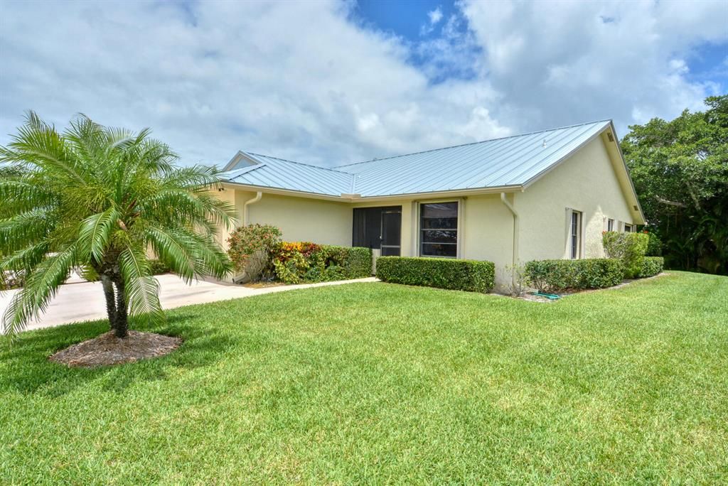 Photo of 7877 SE Sugar Sand Circle, Hobe Sound, FL 33455 (MLS # R10718448)