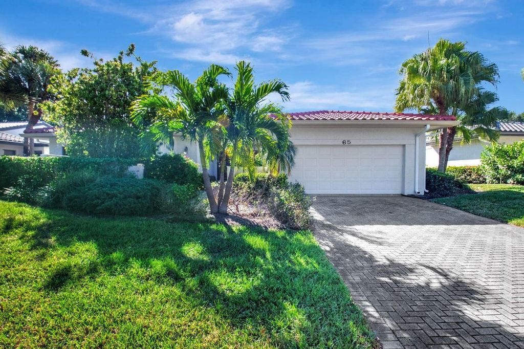 Photo of 65 Bristol Drive, Boynton Beach, FL 33436 (MLS # R11073074)