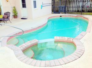 LAKE CHARLESTON TRS T AND V 1 - Residential Lease