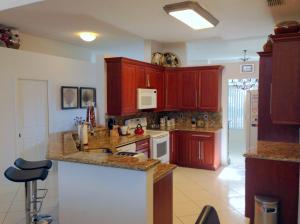 LAKE CHARLESTON TRS T AND V 1 - Residential Lease