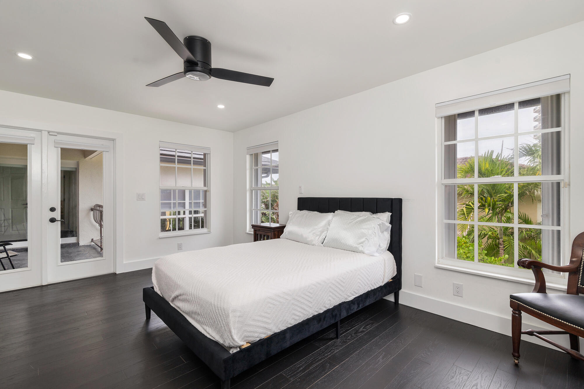 SURFSIDE HILLS - Residential