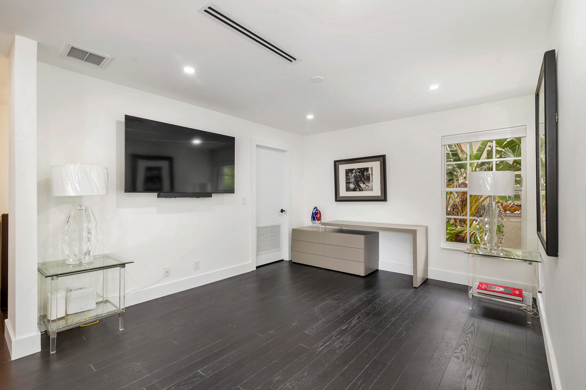 SURFSIDE HILLS - Residential