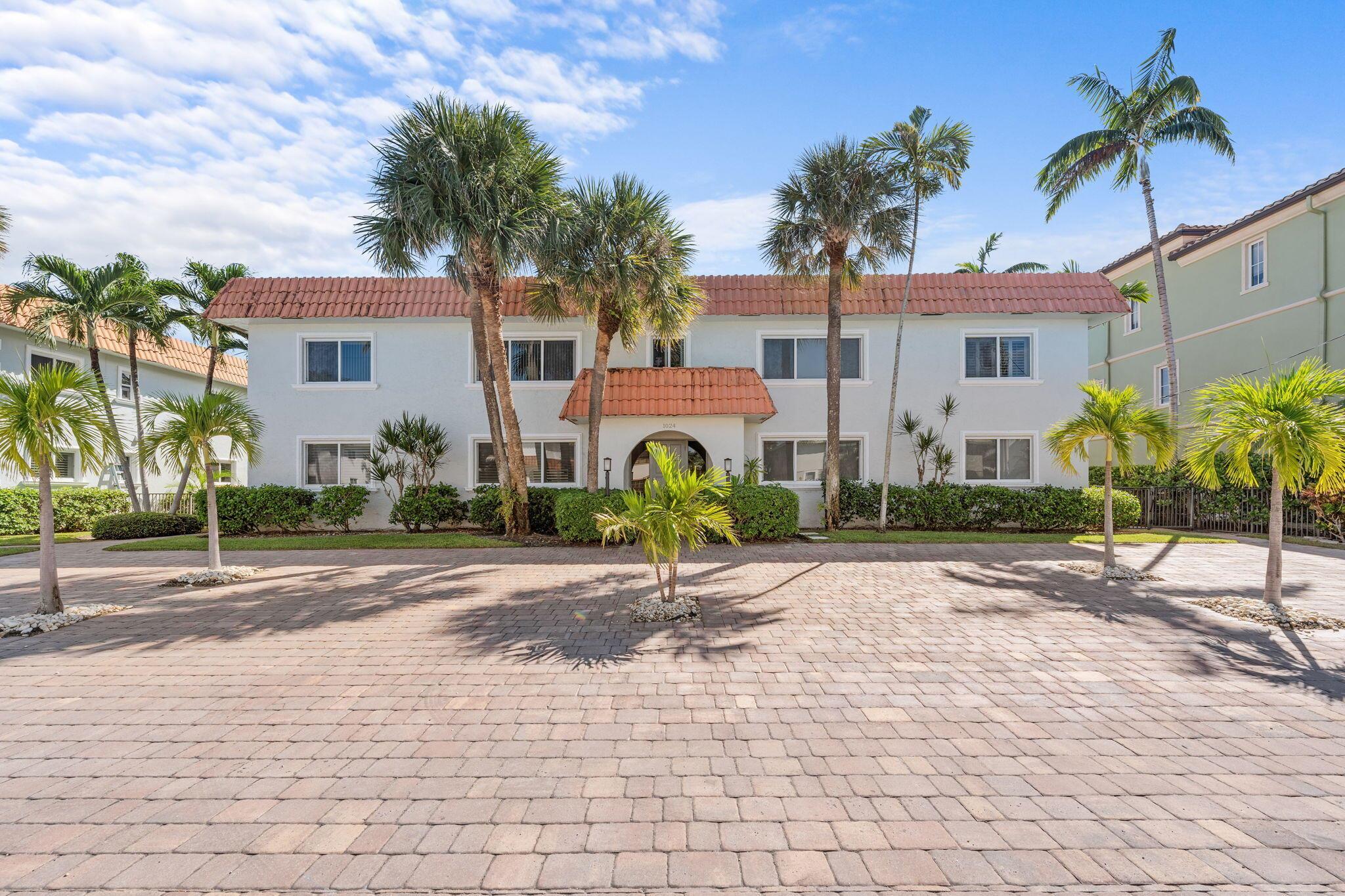 HIGHLAND OCEAN HOUSE COND - Residential Lease