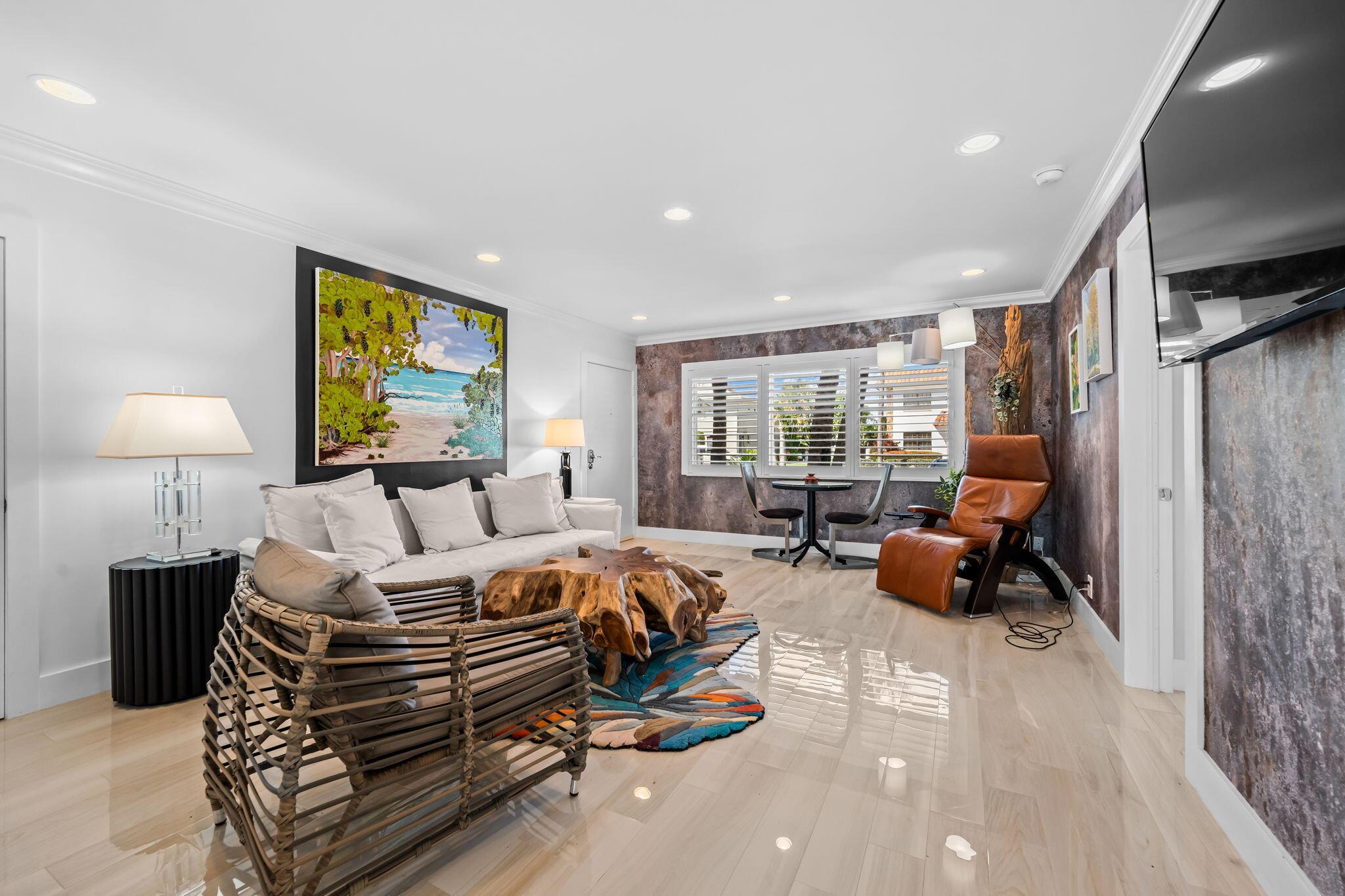 HIGHLAND OCEAN HOUSE COND - Residential Lease