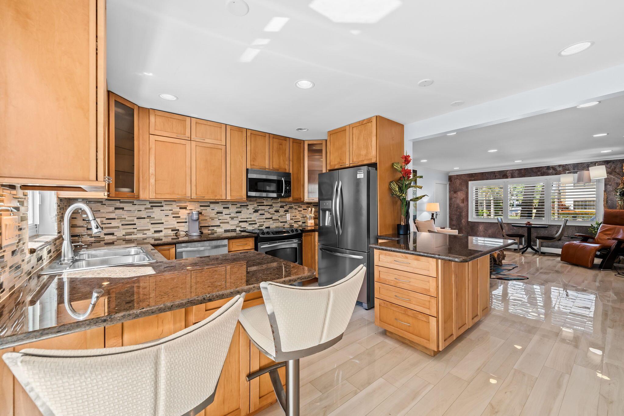 HIGHLAND OCEAN HOUSE COND - Residential Lease