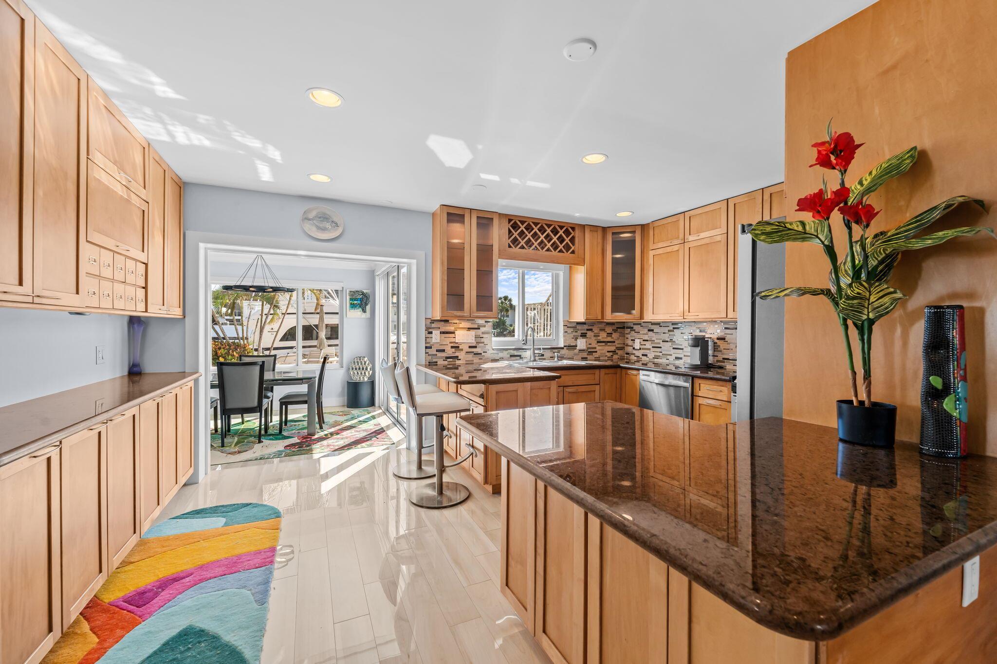HIGHLAND OCEAN HOUSE COND - Residential Lease