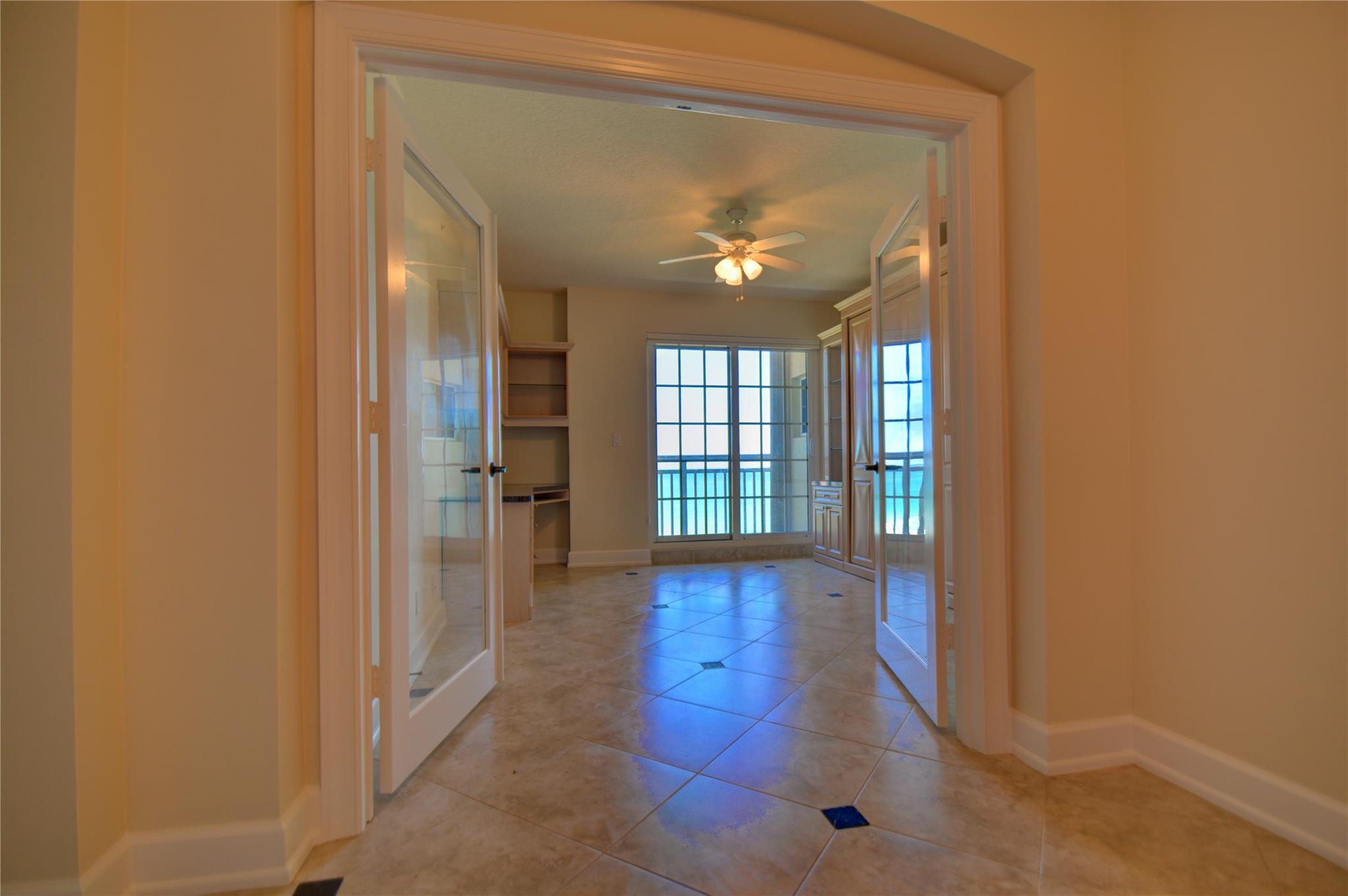 GRAND ISLE OF NORTH HUTCH - Residential