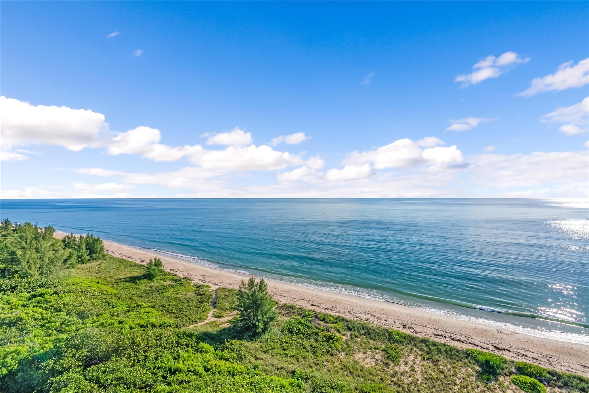 GRAND ISLE OF NORTH HUTCH - Residential