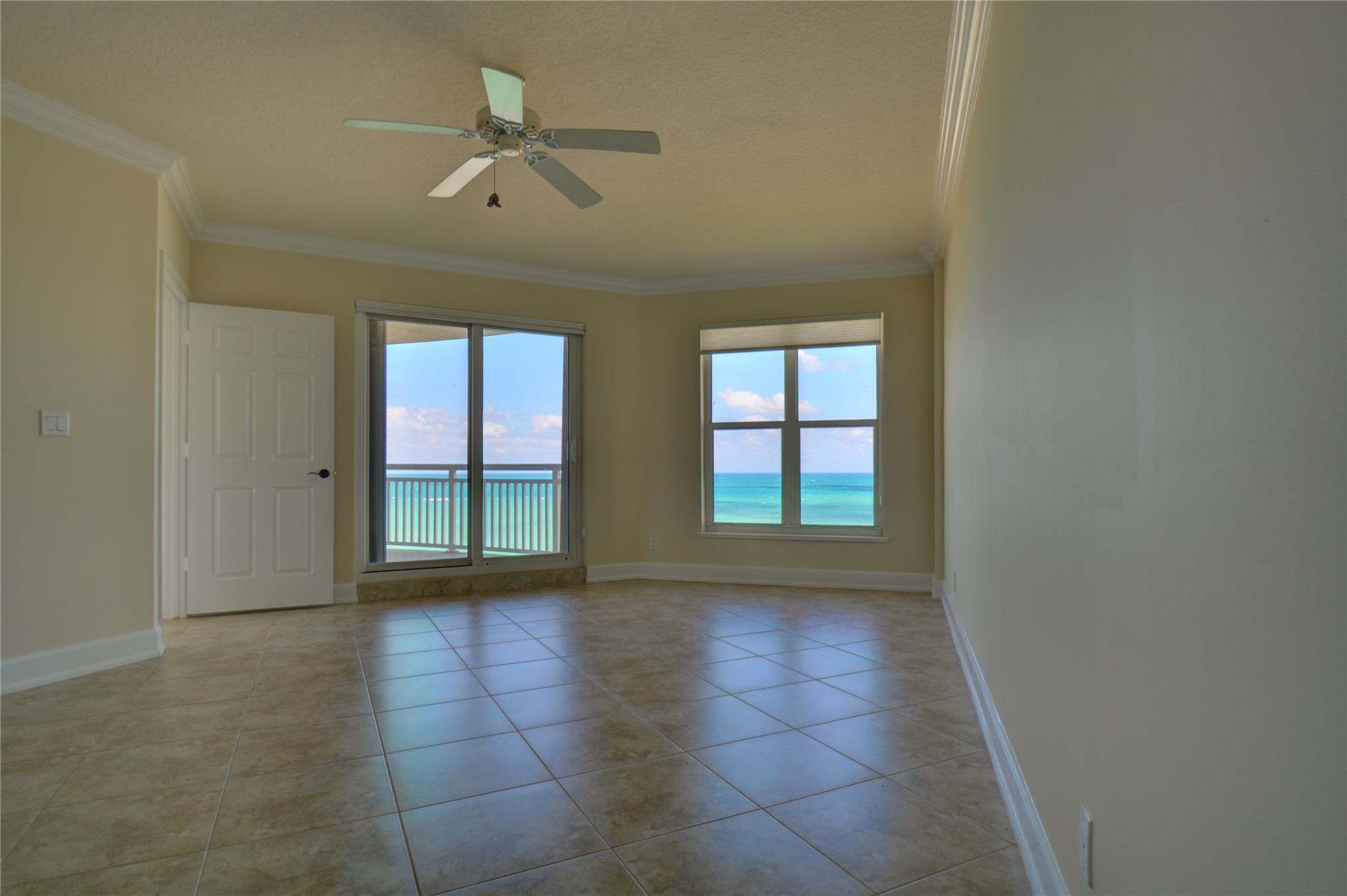 GRAND ISLE OF NORTH HUTCH - Residential