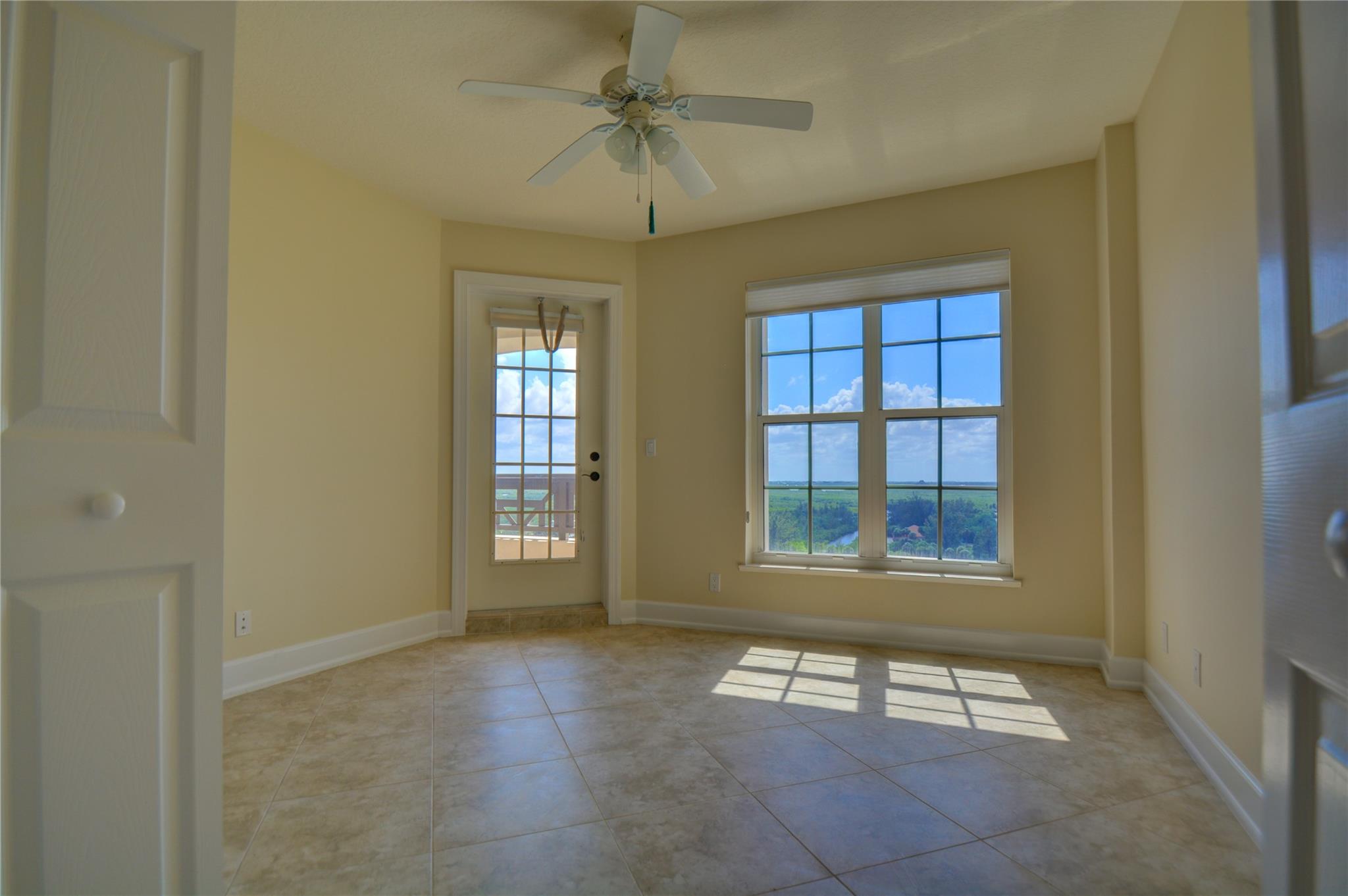 GRAND ISLE OF NORTH HUTCH - Residential