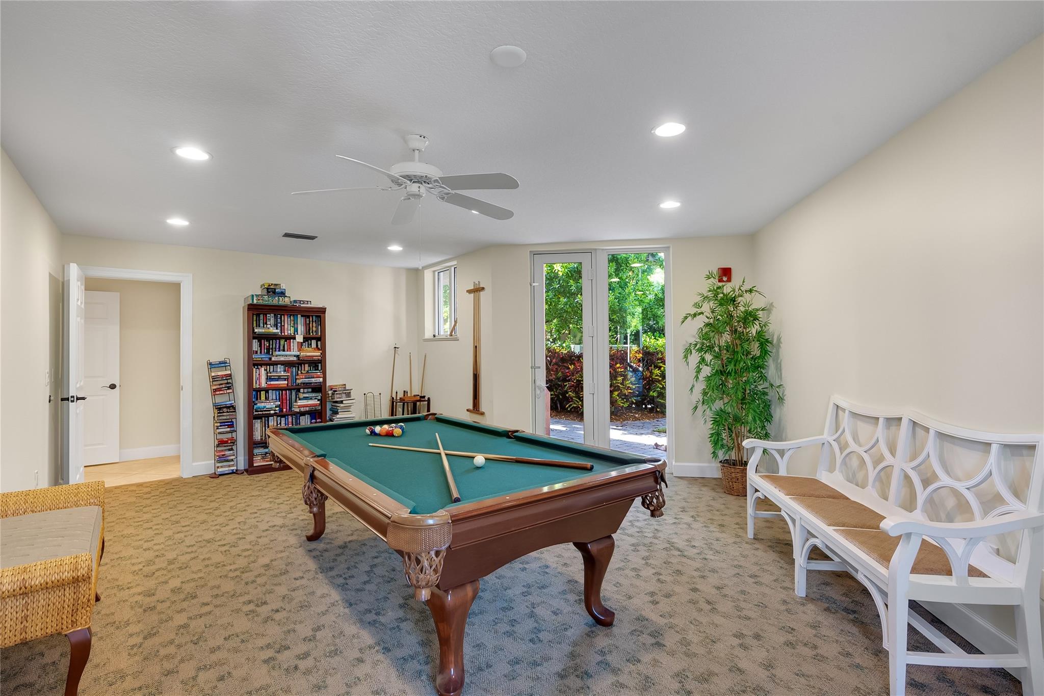 GRAND ISLE OF NORTH HUTCH - Residential
