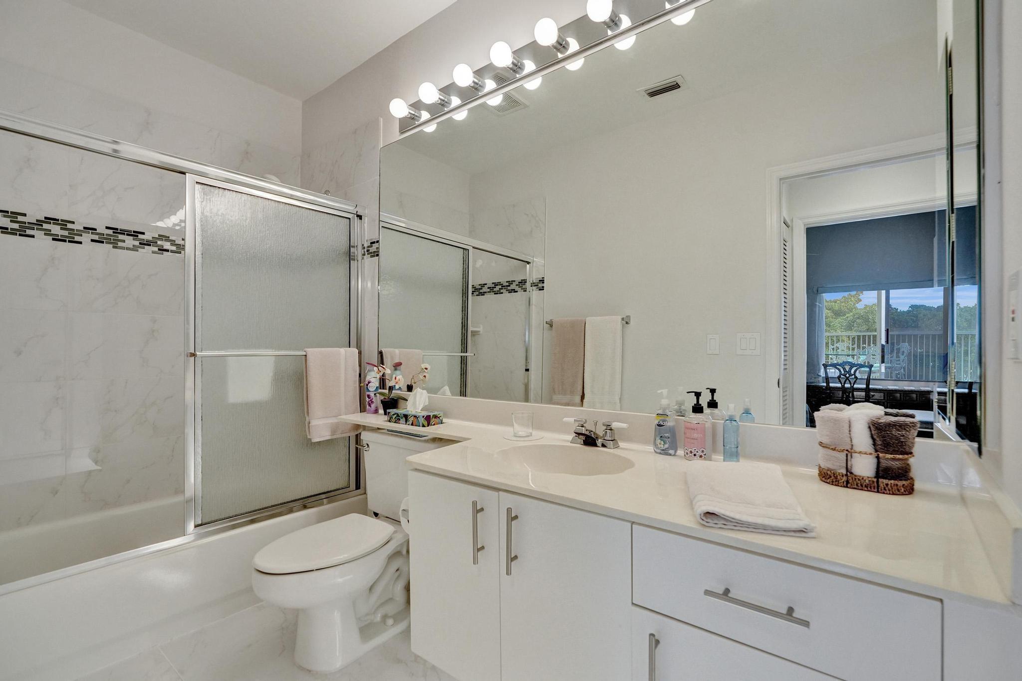 Granville - Kings Point - Residential