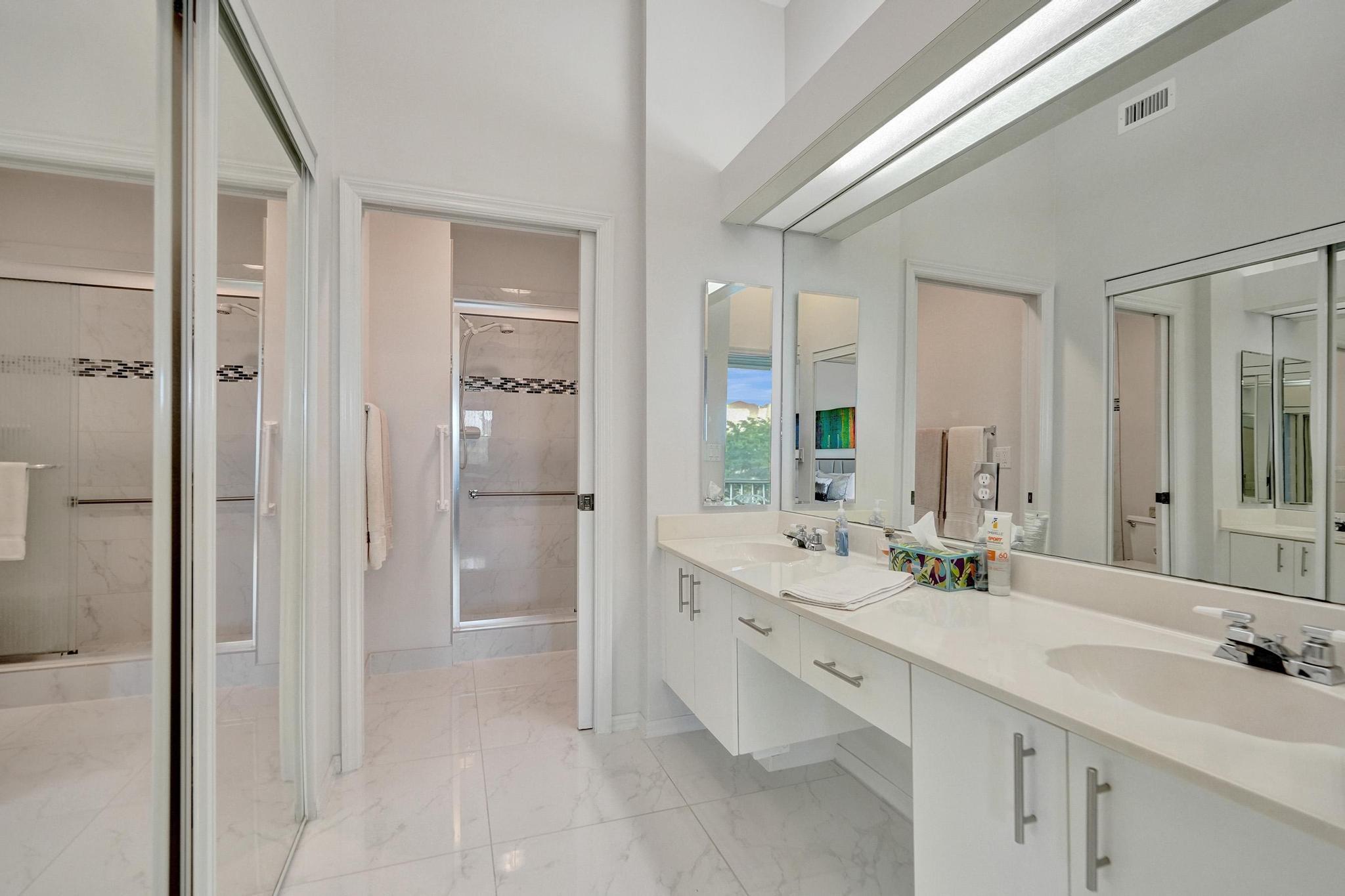 Granville - Kings Point - Residential