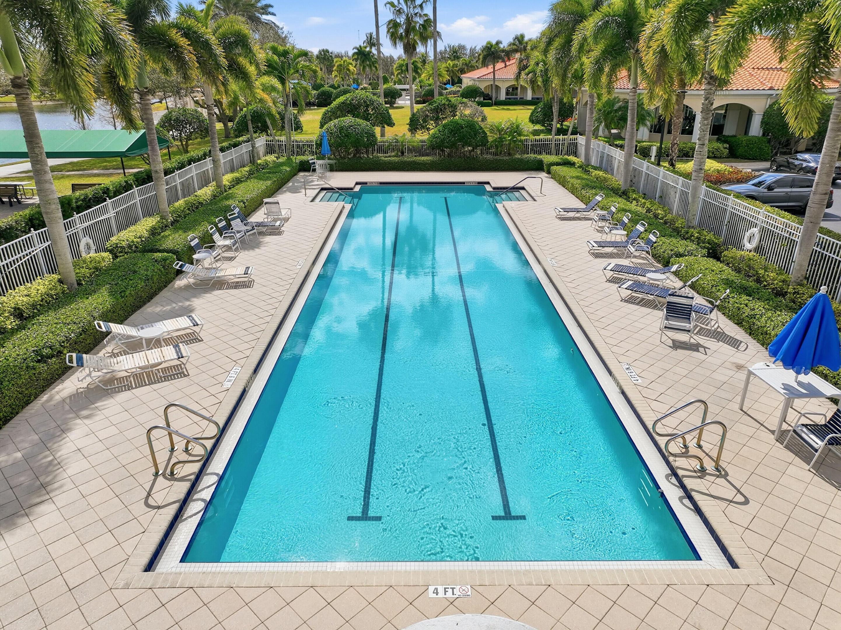 VILLAGEWALK OF WELLINGTON 4 - Residential