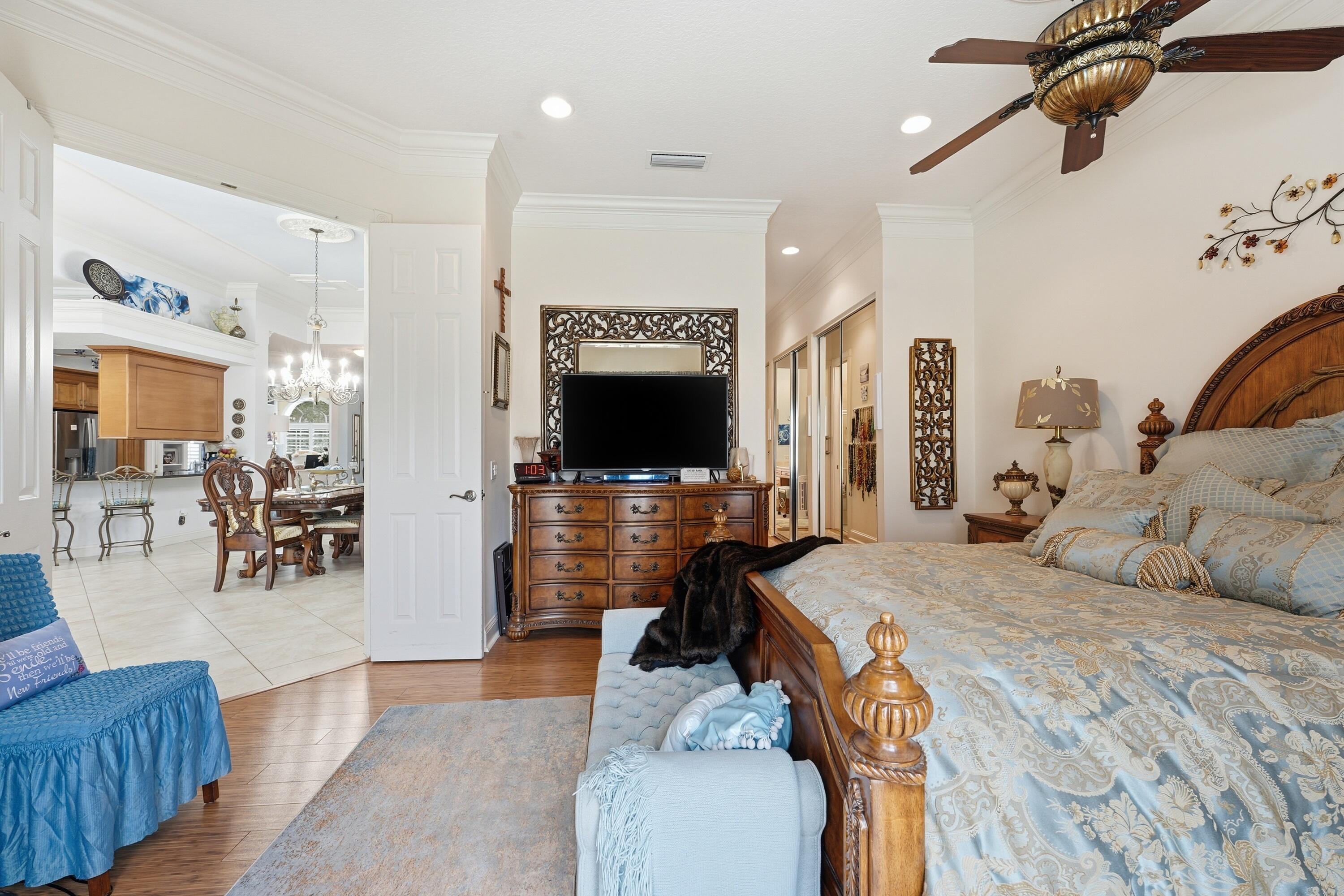 VILLAGEWALK OF WELLINGTON 4 - Residential