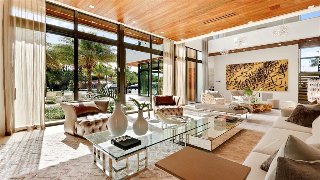 Riviera 6-17 B - Residential