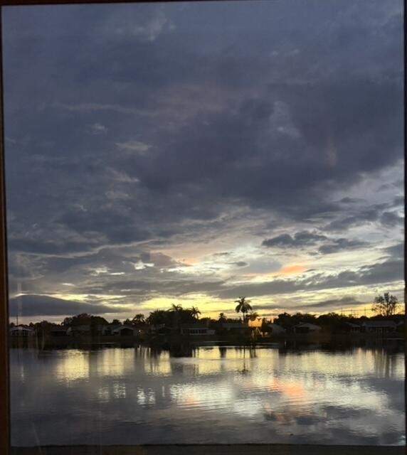 MIRROR LAKES - Residential