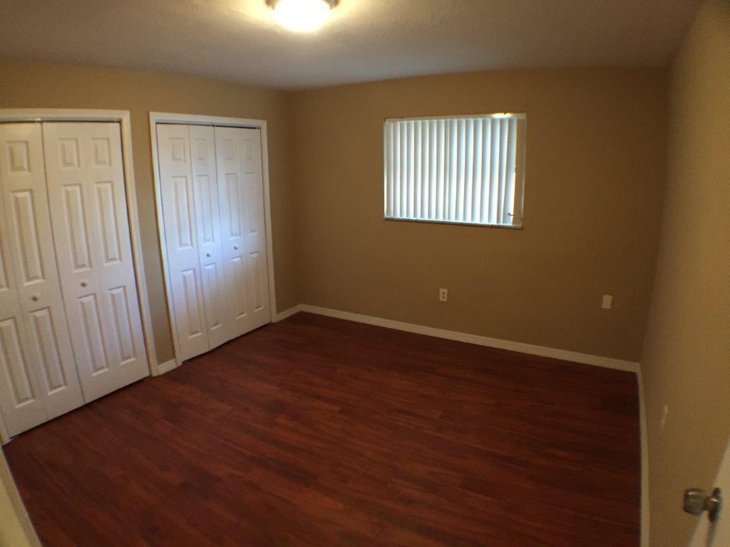 SUNRISE GOLF VILLAGE SEC - Residential Lease