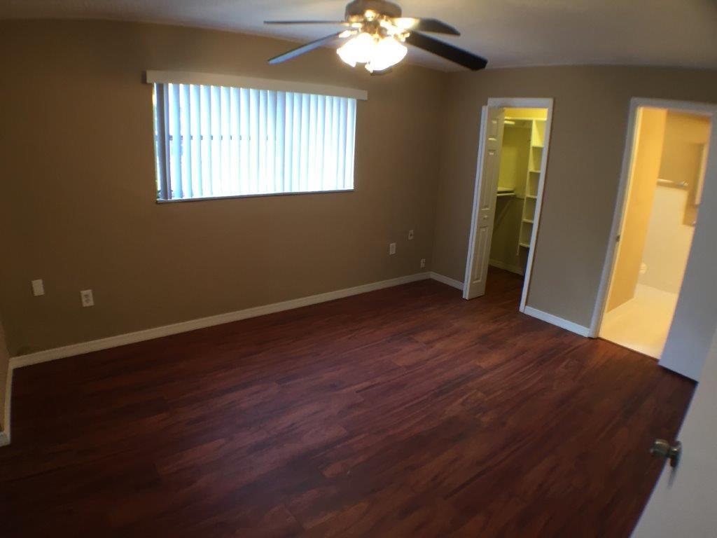 SUNRISE GOLF VILLAGE SEC - Residential Lease