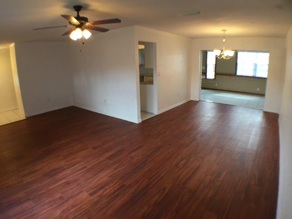 SUNRISE GOLF VILLAGE SEC - Residential Lease