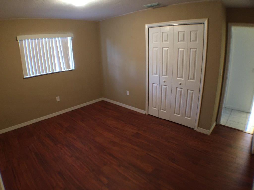 SUNRISE GOLF VILLAGE SEC - Residential Lease