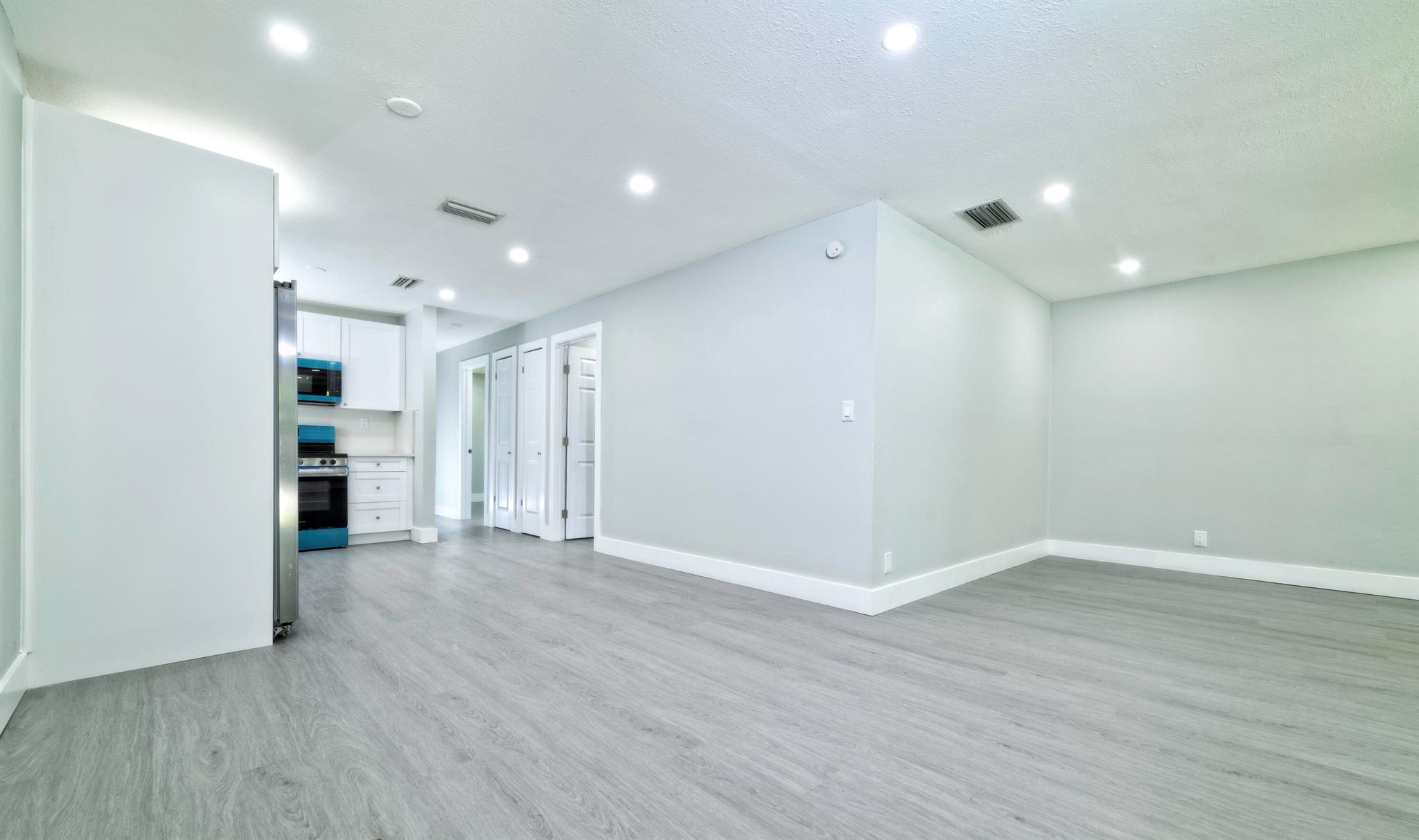 JACARANDA HEIGHTS - Residential Lease