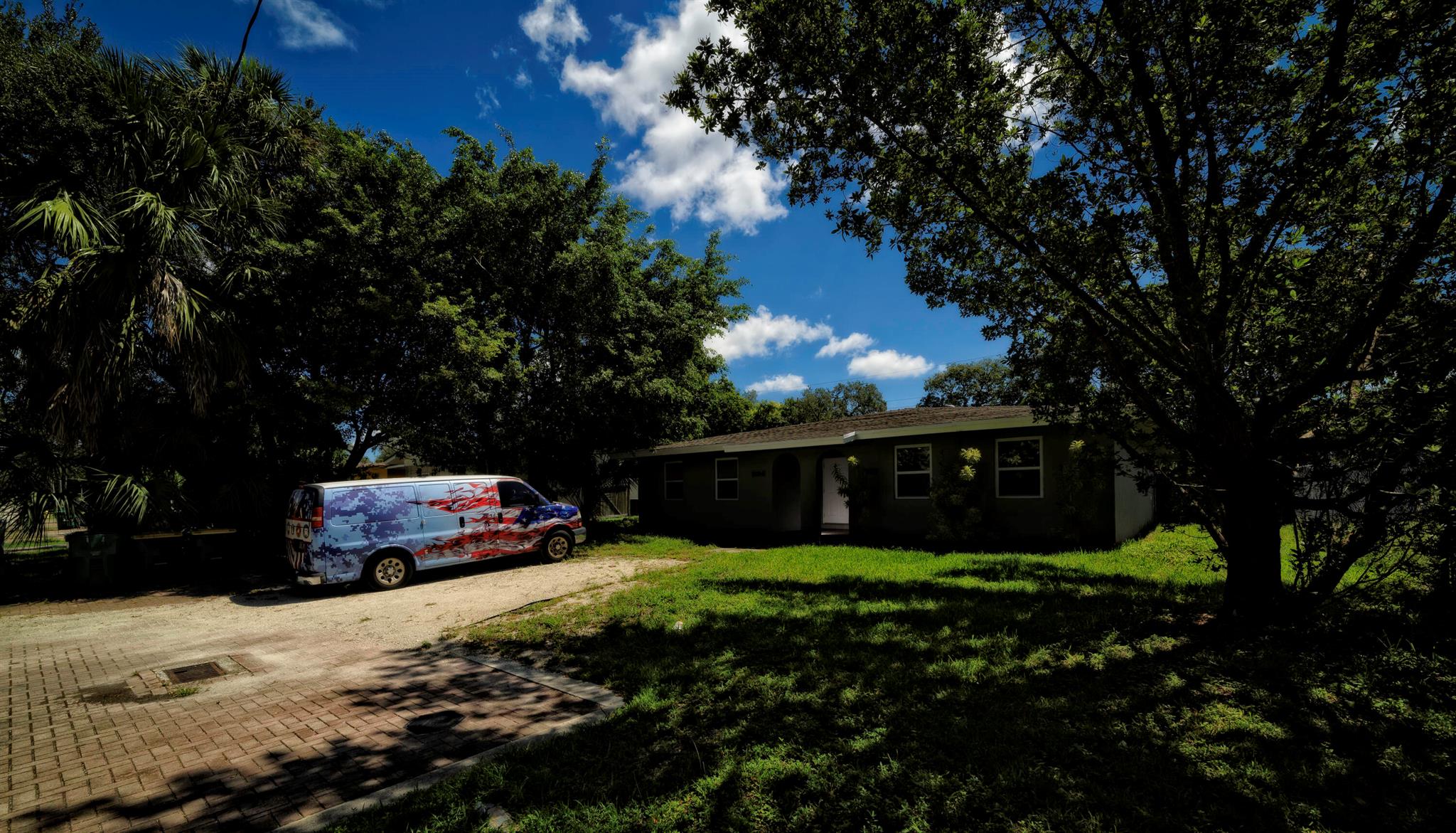JACARANDA HEIGHTS - Residential Lease