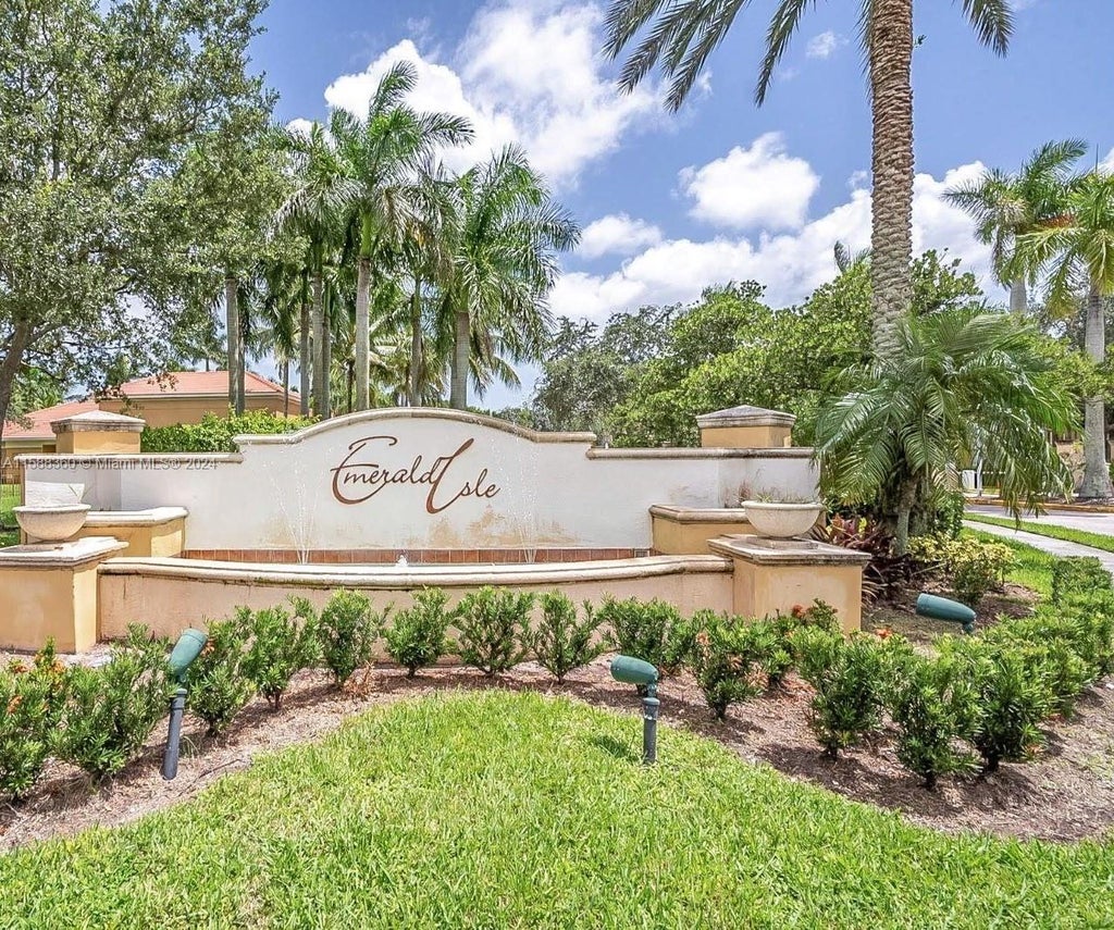 Photo of 4151 San Marino Boulevard #104, West Palm Beach, FL 33409 (MLS # R10996491)