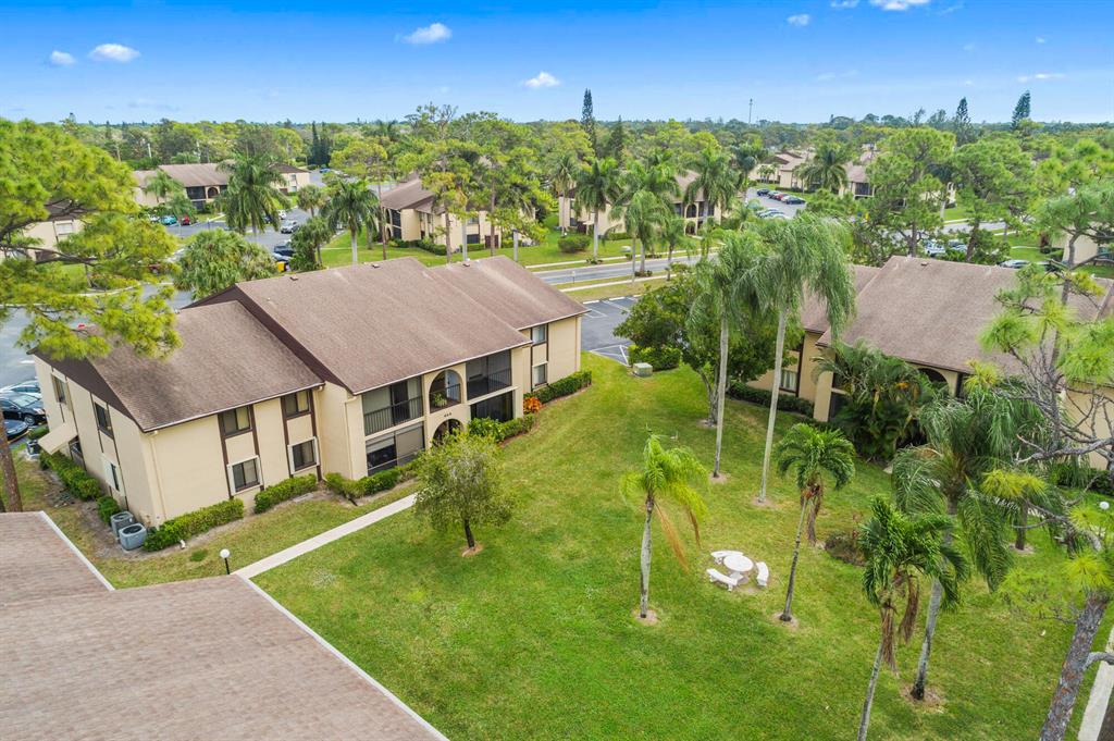 PINE RIDGE SOUTH IV CONDO - Residential