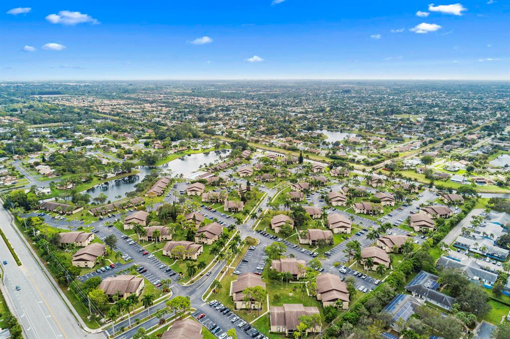 PINE RIDGE SOUTH IV CONDO - Residential