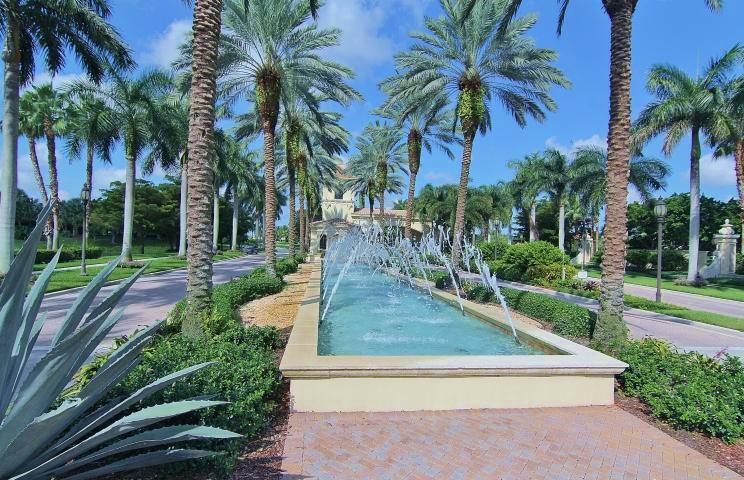 VALENCIA PALMS - Residential