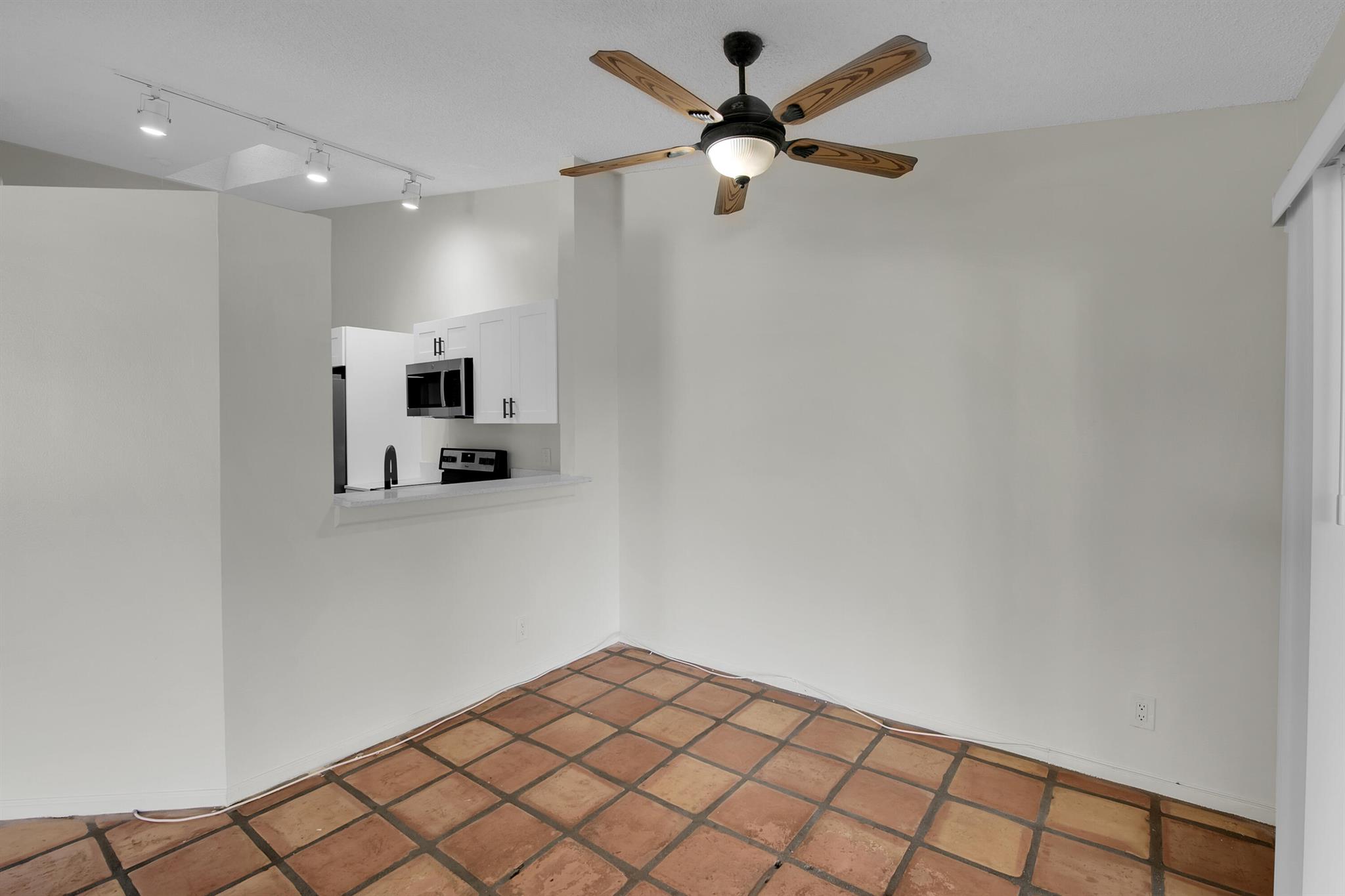 Discovery Point - Residential