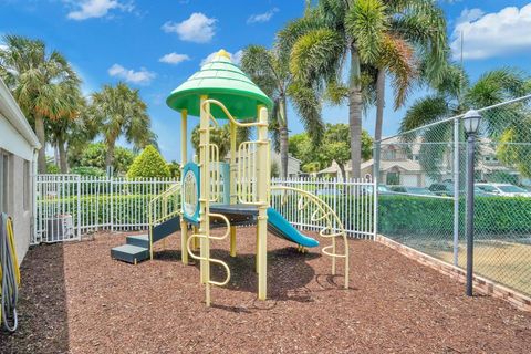 A home in Deerfield Beach