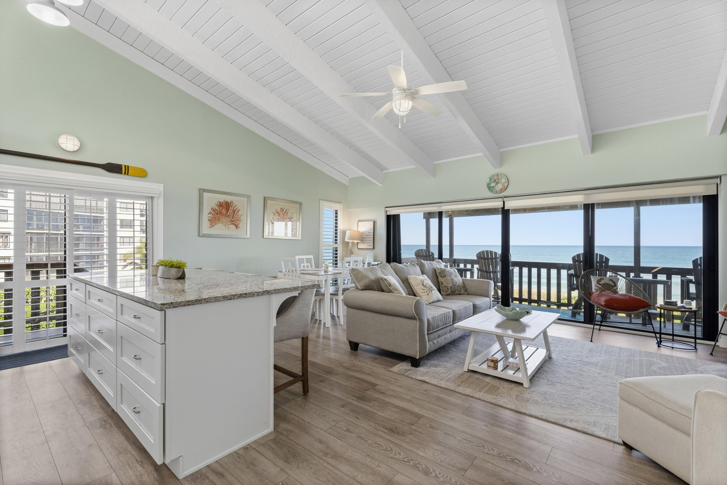 BEACHWOOD VILLAS CONDO - Residential